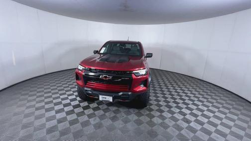 Radiant Red Tintcoat 2024 Chevrolet Colorado ZR2