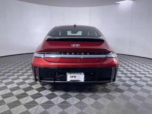 2025 Hyundai IONIQ 6 SEL