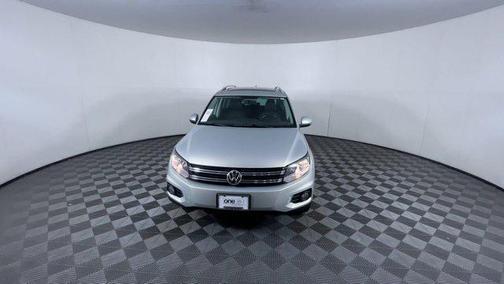 2015 Volkswagen Tiguan 4MOTION Auto SEL