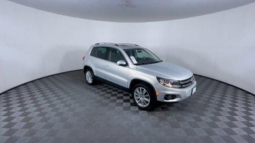 2015 Volkswagen Tiguan 4MOTION Auto SEL