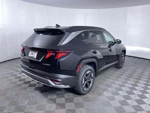 2025 Hyundai TUCSON Plug-In Hybrid SEL