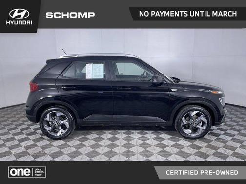 2024 Hyundai VENUE SEL