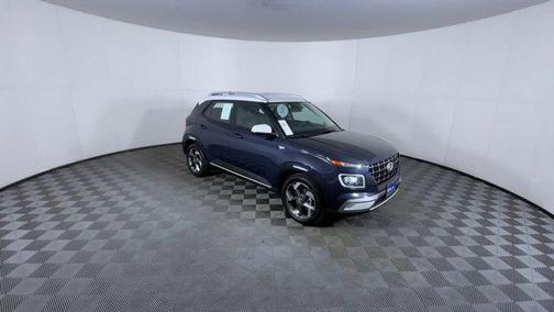 2022 Hyundai VENUE Limited