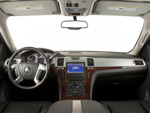 2013 Cadillac Escalade Platinum Edition