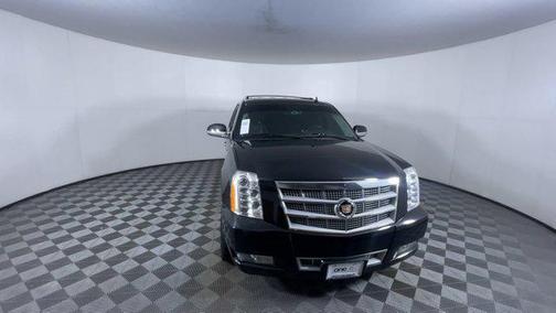 2013 Cadillac Escalade Platinum Edition
