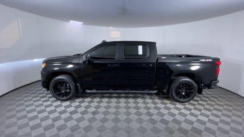 Black 2022 Chevrolet Silverado 1500 RST