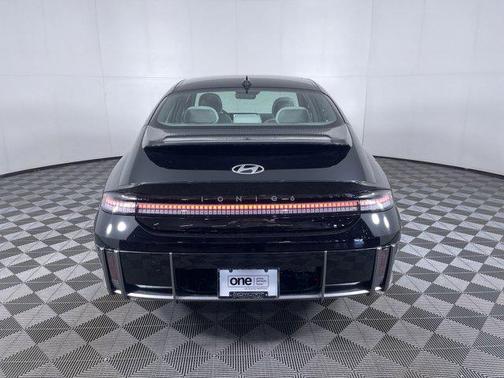 2025 Hyundai IONIQ 6 Limited