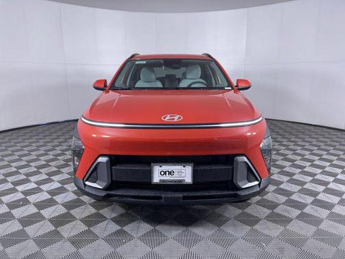 2025 Hyundai KONA SEL Convenience