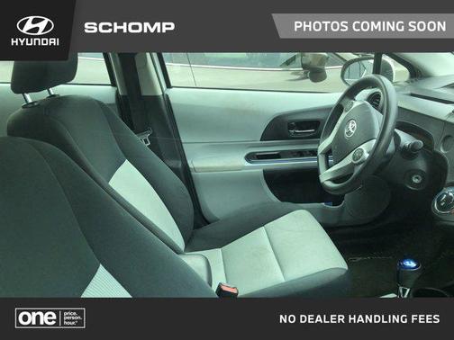 2013 Toyota Prius c One