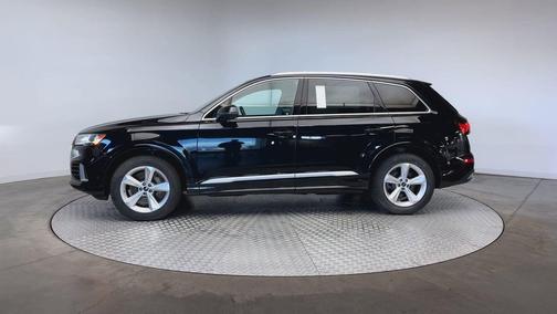 Orca Black Metallic 2020 Audi Q7 55 Premium Plus