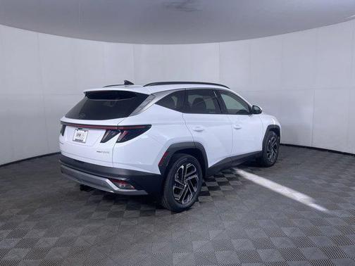 Creamy White Pearl 2026 Hyundai TUCSON Hybrid Limited