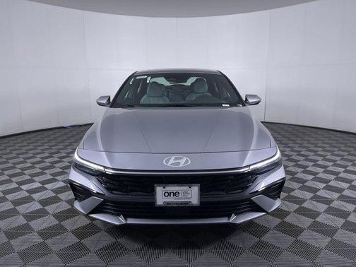 2026 Hyundai ELANTRA HEV Limited