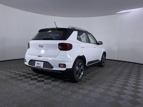 2024 Hyundai VENUE Limited