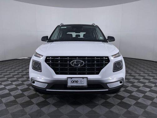 2024 Hyundai VENUE Limited