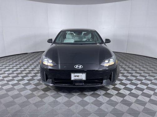 2025 Hyundai IONIQ 6 SEL