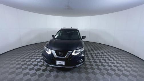 Magnetic Black 2018 Nissan Rogue SV