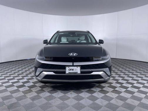 2025 Hyundai IONIQ 5 Limited
