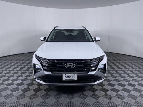 Serenity White Pearl 2026 Hyundai TUCSON SEL Premium