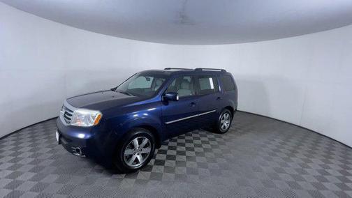 Blue 2014 Honda Pilot Touring