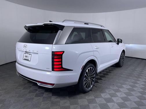 Creamy White Pearl 2026 Hyundai PALISADE Calligraphy