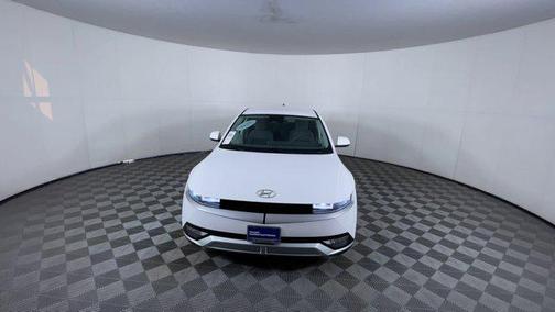 Atlas White 2024 Hyundai IONIQ 5 SEL