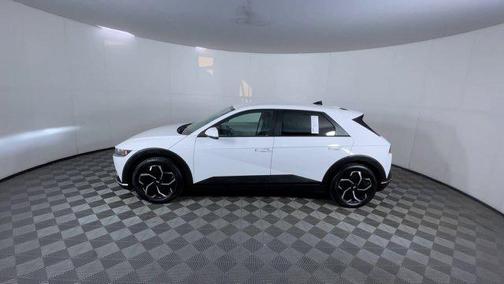 Atlas White 2024 Hyundai IONIQ 5 SEL