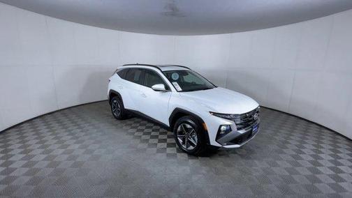 Serenity White Pearl 2026 Hyundai TUCSON SEL Premium