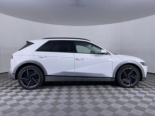 2025 Hyundai IONIQ 5 Limited
