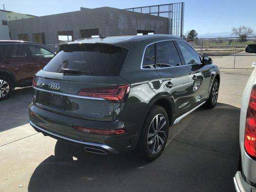 2023 Audi Q5 45 S line Premium