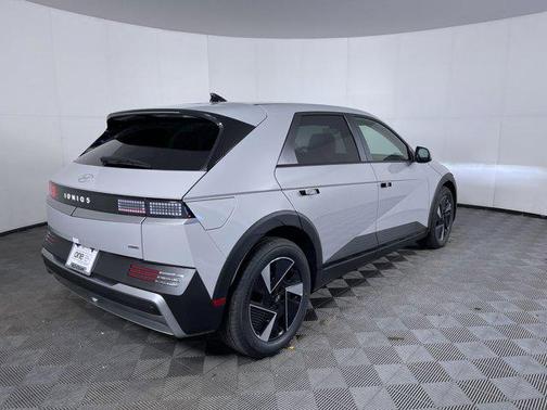 Cyber Gray 2026 Hyundai IONIQ 5 SEL