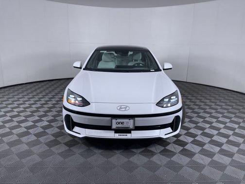 2025 Hyundai IONIQ 6 Limited