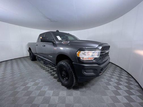 Granite Crystal Metallic Clearcoat 2022 RAM 2500 Tradesman Crew Cab 4x4 8' Box