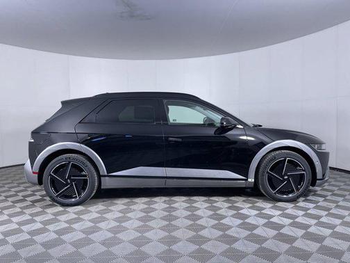 2025 Hyundai IONIQ 5 Limited