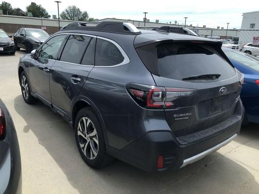 Magnetite Gray Metallic 2022 Subaru Outback Touring XT