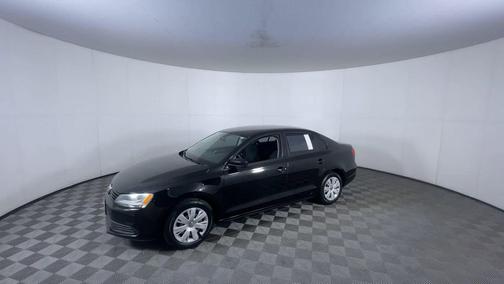 Black Uni 2013 Volkswagen Jetta S