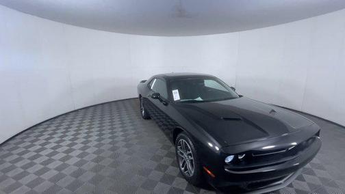 Pitch Black Clearcoat 2019 Dodge Challenger SXT