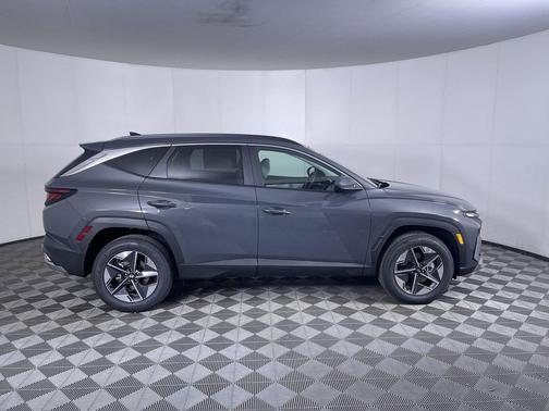 Ecotronic Gray 2026 Hyundai TUCSON SEL Plus