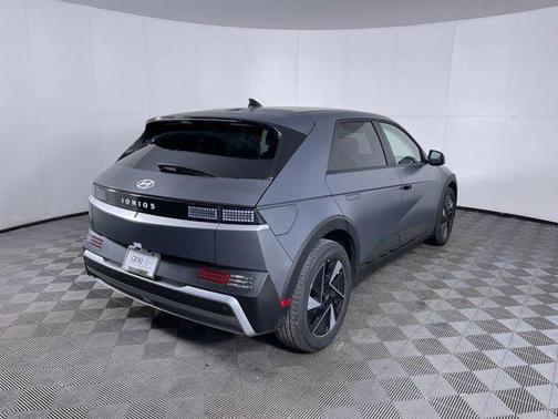 Ecotronic Gray Matte 2026 Hyundai IONIQ 5 SEL