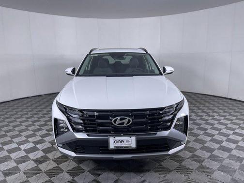 Serenity White Pearl 2026 Hyundai TUCSON SEL Premium