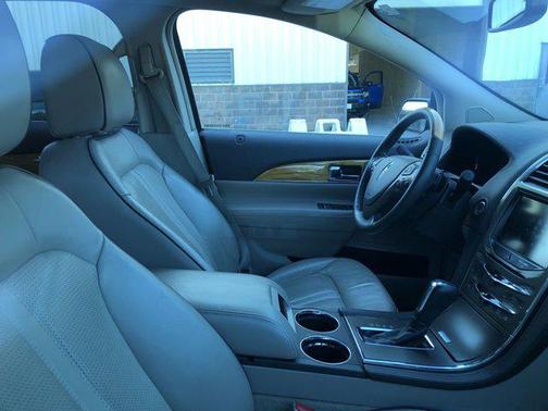 2013 Lincoln MKX Base