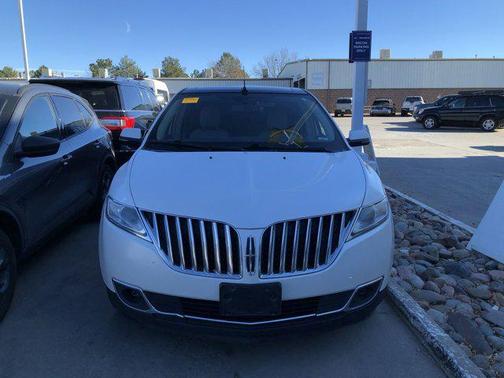 2013 Lincoln MKX Base