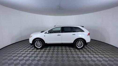 2013 Lincoln MKX Base