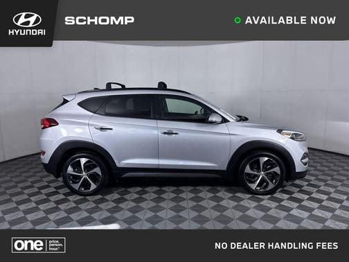 Molten Silver 2016 Hyundai TUCSON Limited