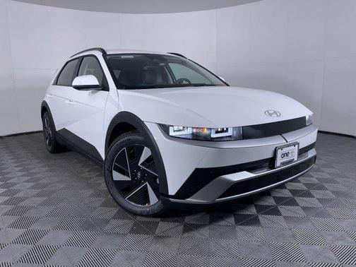 2025 Hyundai IONIQ 5 SEL