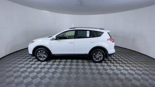 2018 Toyota RAV4 Hybrid LE