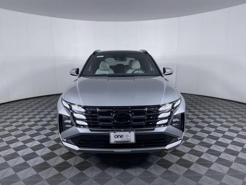Shimmering Silver 2026 Hyundai TUCSON Limited