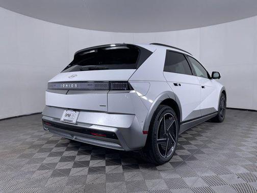 2025 Hyundai IONIQ 5 Limited