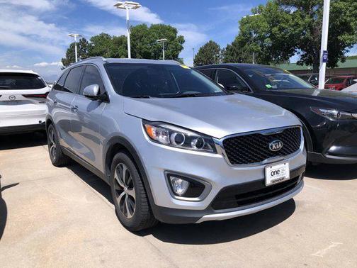 2016 Kia Sorento EX