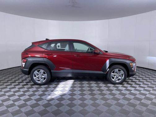 2025 Hyundai KONA SE