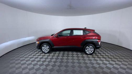 2025 Hyundai KONA SE